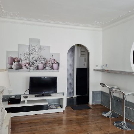 Apartmán Le Baron Charleville-Mézières Exteriér fotografie